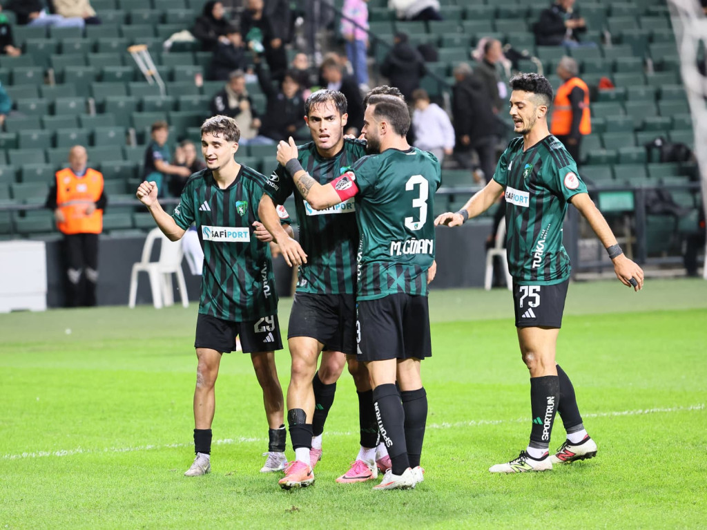 Kocaelispor – Mazıdağı Fosfat maçının ilk yarısı sona erdi