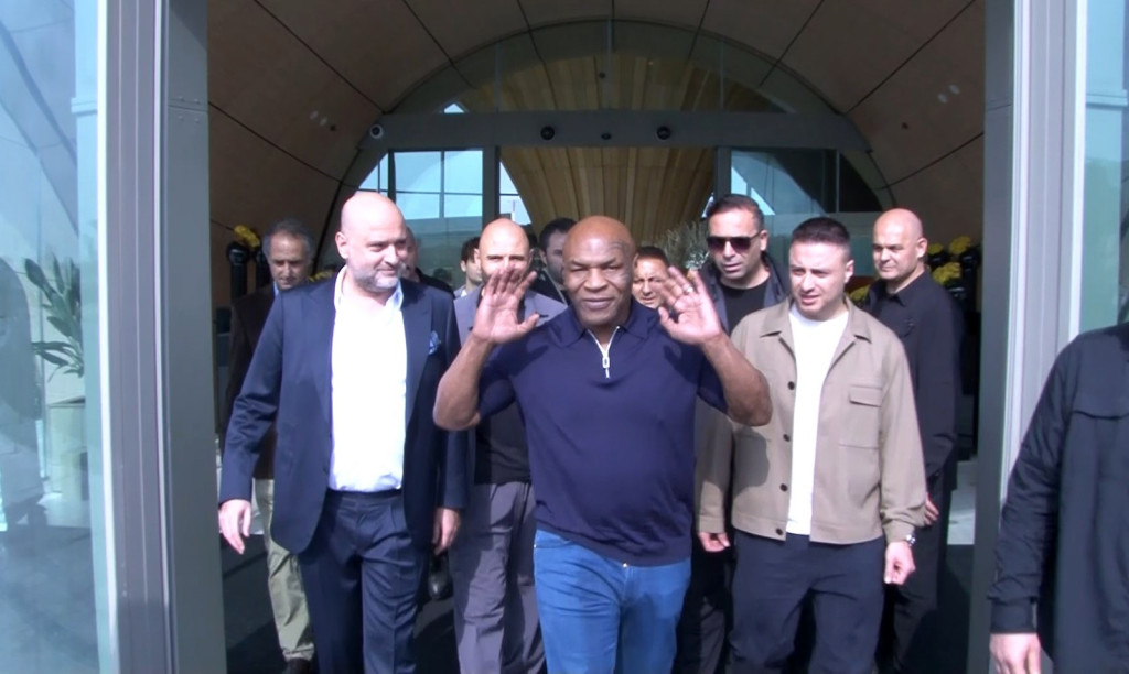 Mike Tyson İstanbul'a geldi! Nedenini tahmin bile edemezsiniz