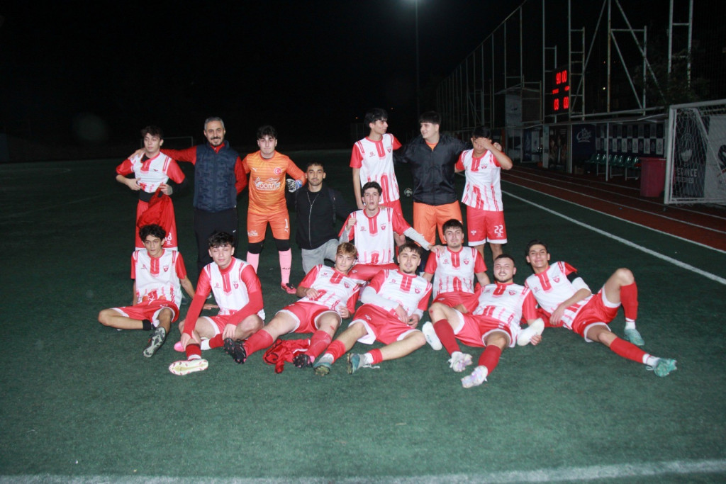 Derince Gençlerbirliği evinde galip 