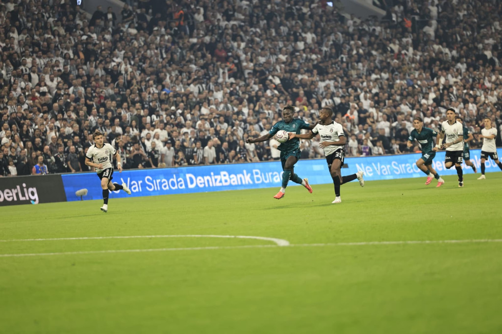 Eksik Kocaelispor, Dolmabahçe’den üzgün döndü!