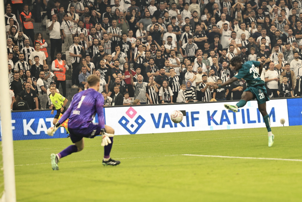 Kocaelispor'dan şaşırtan çelişki!