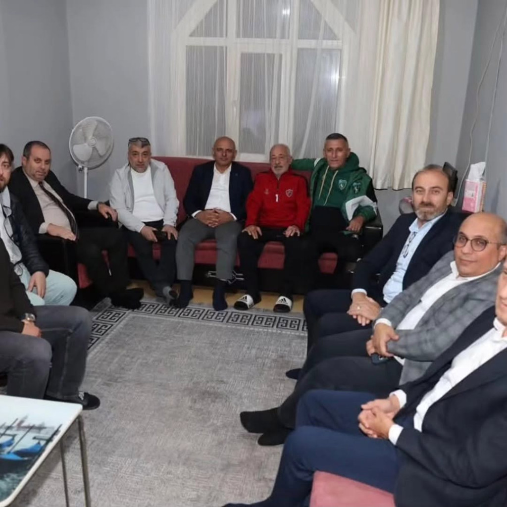 Kenan Ay’ı duygulandıran ziyaret