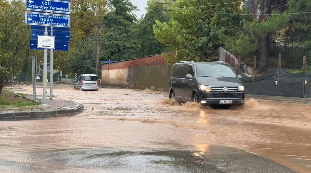 Kocaeli'de hayat durdu!