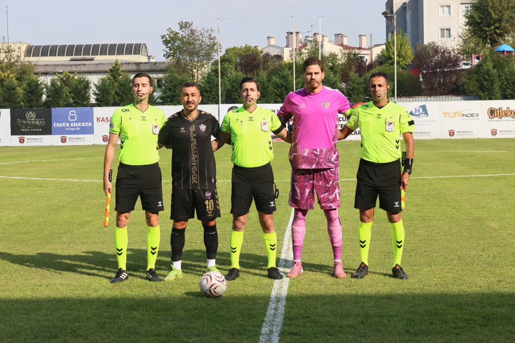 Derince ve Darıca’nın eski futbolcusu 10 maç ceza aldı