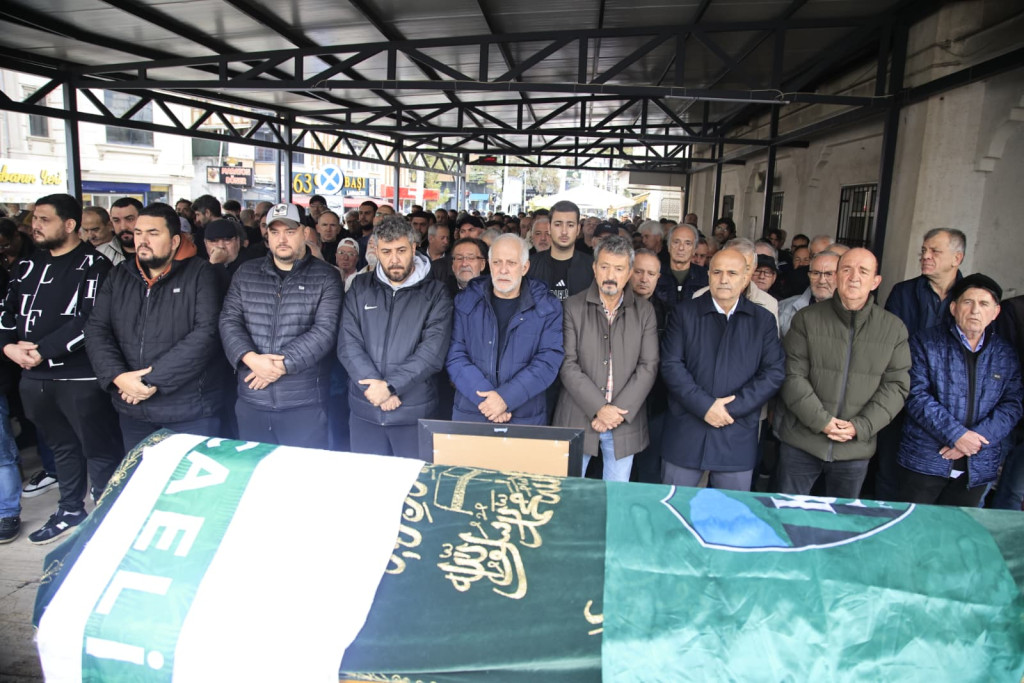 Soner Alp son yolculuğuna uğurlandı!