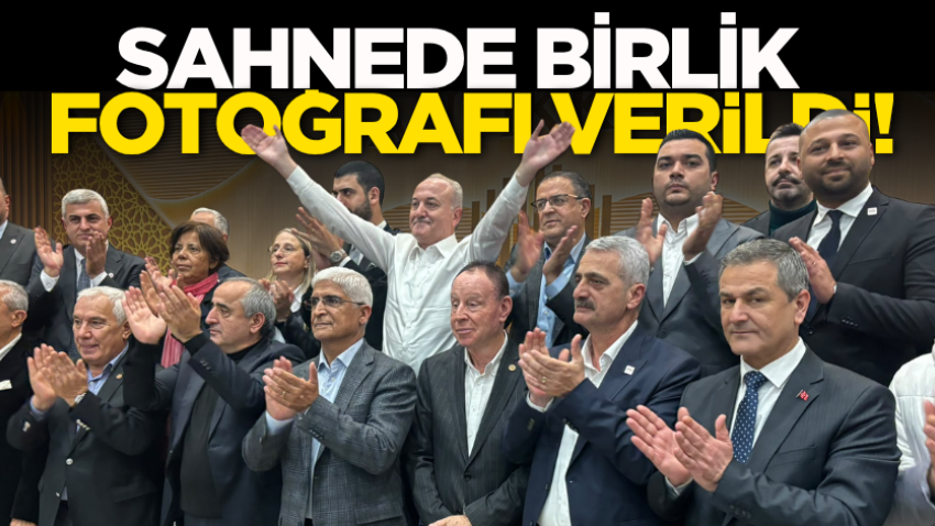 Sahnede birlik fotoğrafı verildi!