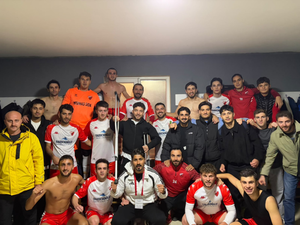 Eşmespor galibiyeti Sinan demir'e hediye etti!