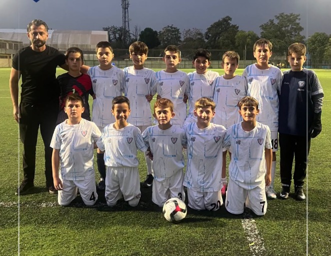 Kocaeli Öncü Gençlikspor’dan miniklerinden süper başlangıç
