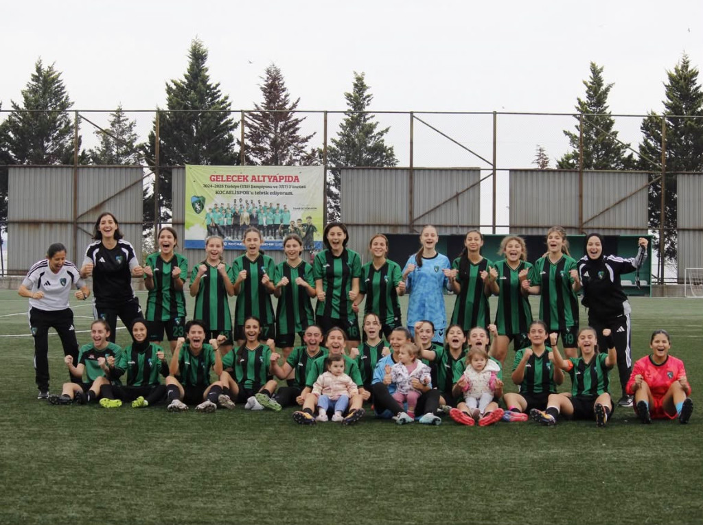6'da 6... Kocaelispor şampiyon oldu!