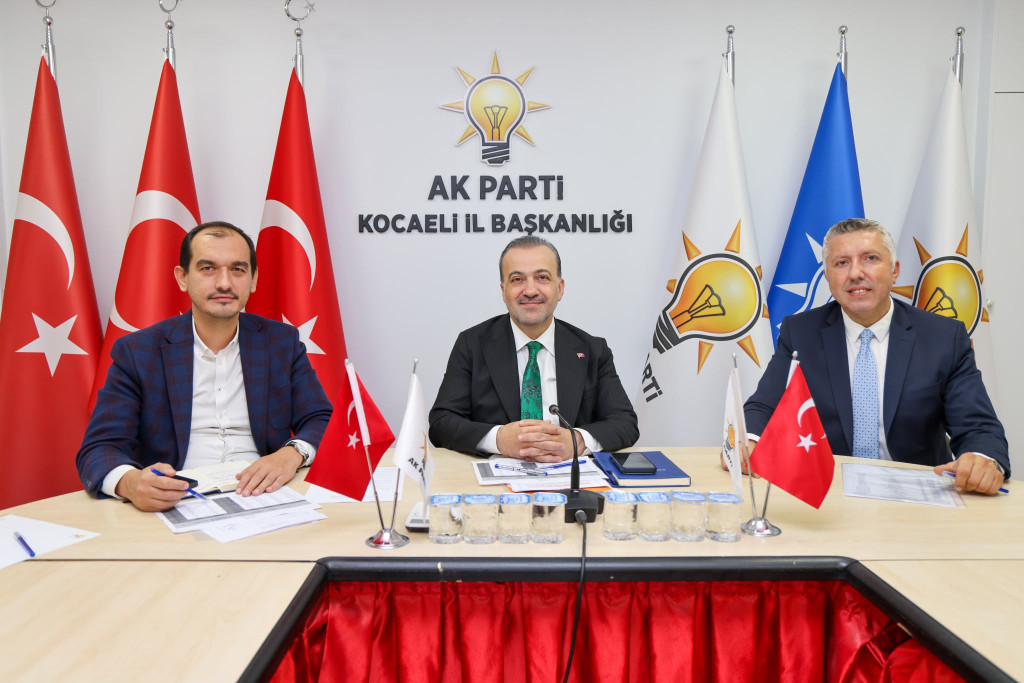 Talus, ayağının tozuyla teşkilatı topladı