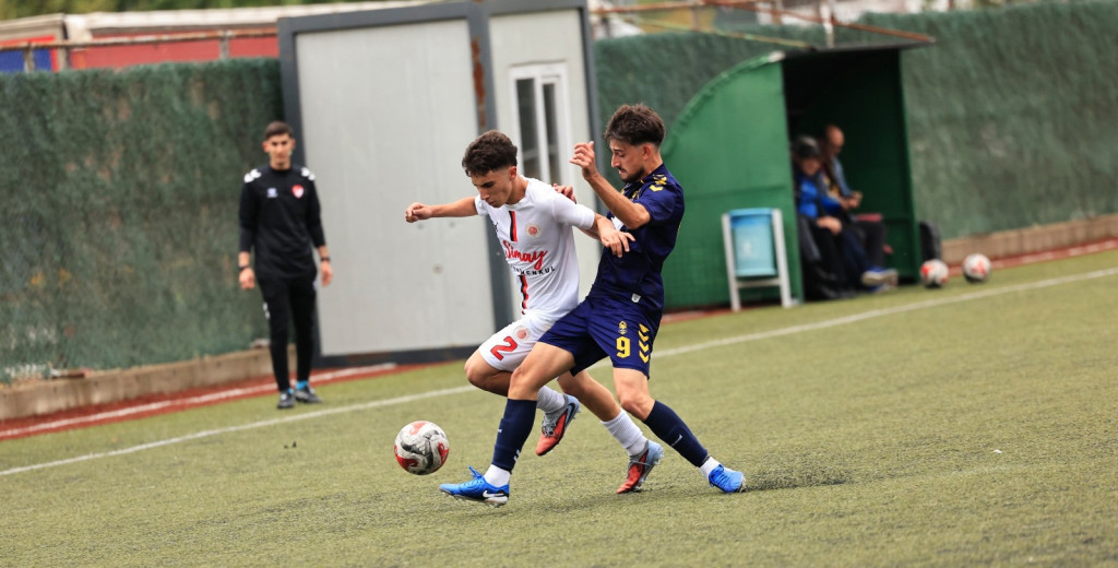 3’ü içeride 1’i dışarıda