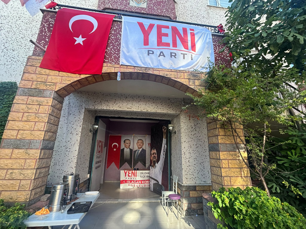 YENİ Parti Dilovası’nda yeni yönetim belli oldu